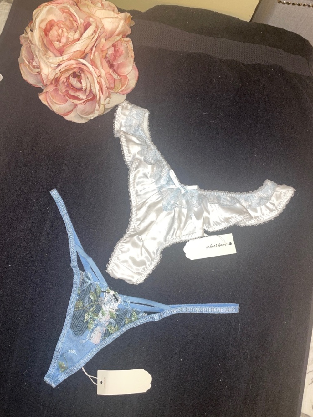 For Love & Lemons Thong Set -XL-NWT-Sweetheart Satin & Dawn Thongs -White/Blue